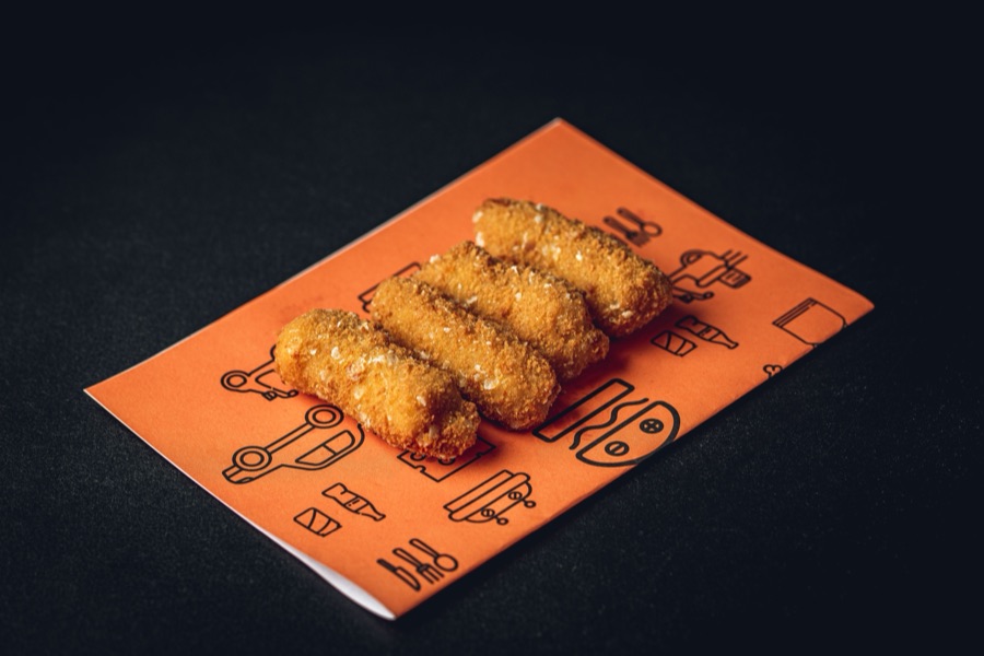 Mac N Cheese Bites at PHAT Buns