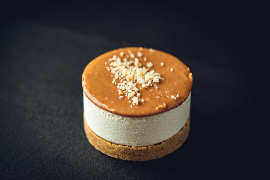 Salted Caramel Cheesecake at PHAT Buns